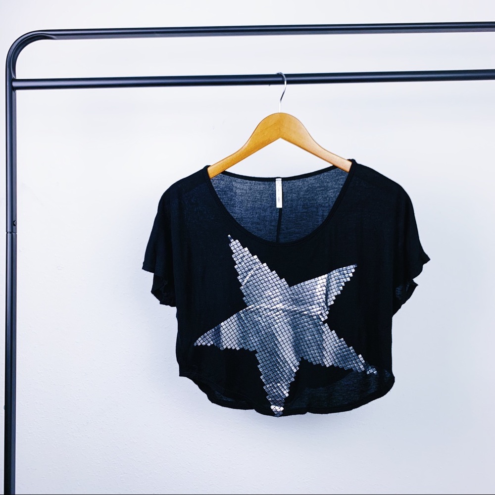 Color In Motion Crop Top Short Sleeve Black Small